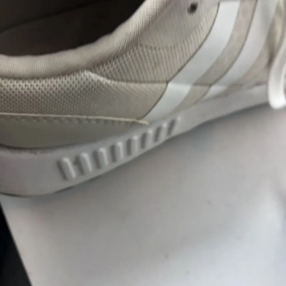 Adidas Athletic Sneakers Womens Size 9.5 Multix Biege White Pink‎ F1